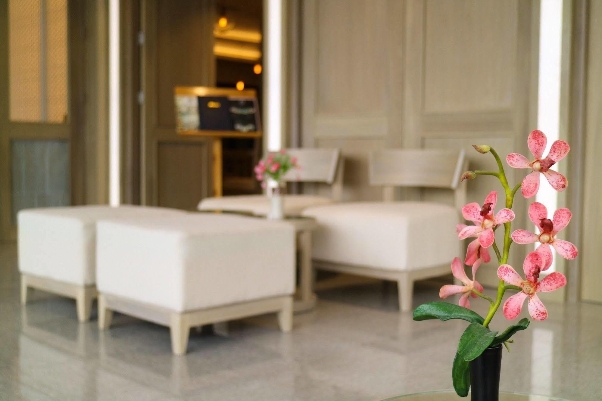 Ca Hotel And Residence Phuket - Sha Extra Plus מראה חיצוני תמונה